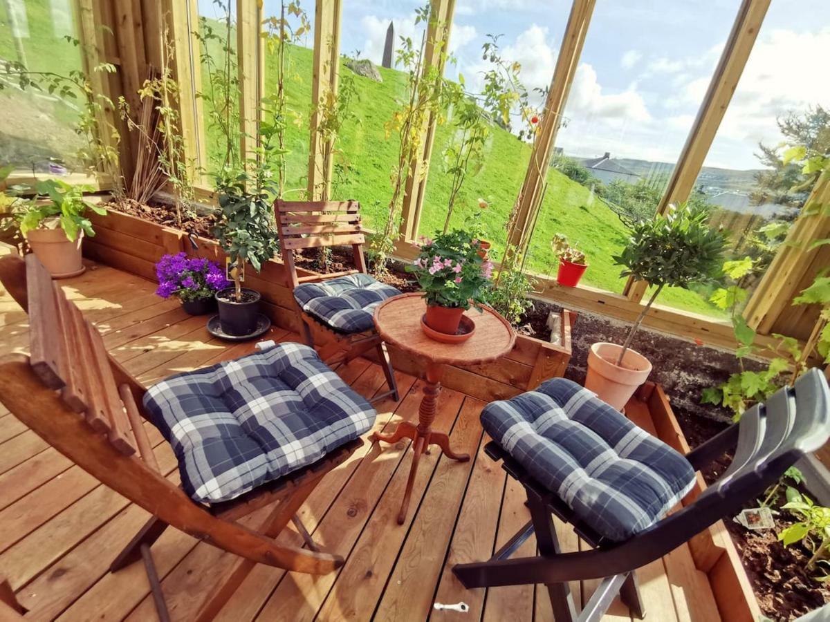 A Green Pearl In The Heart Of Torshavn Exterior photo